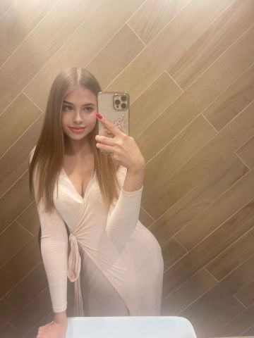 Моника